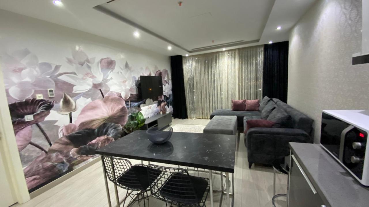 Luxury 2 Room Suite Apartment With Seaview In Center Estambul Exterior foto