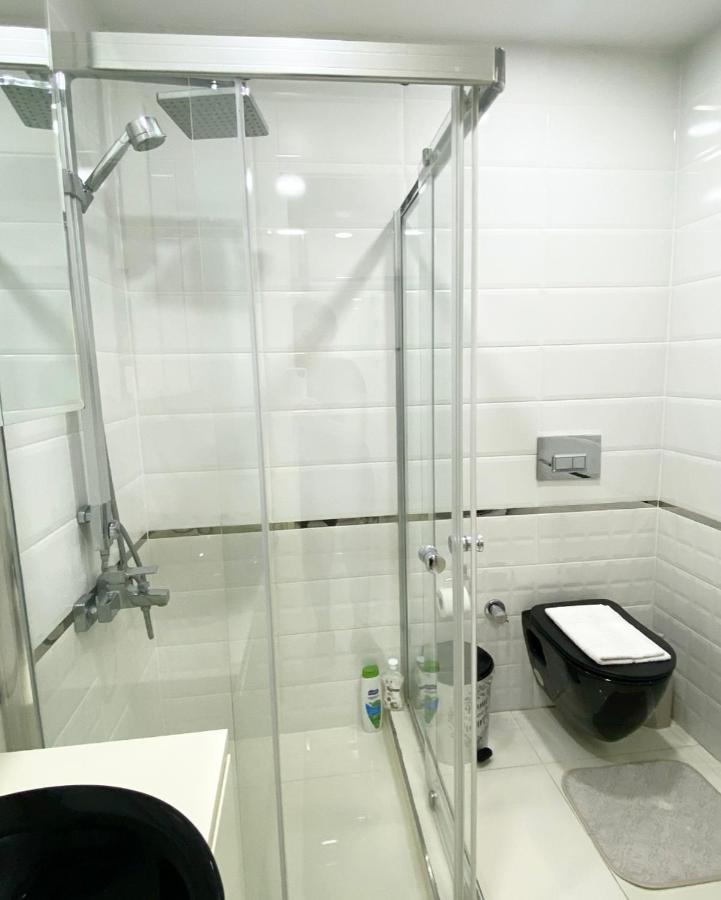 Luxury 2 Room Suite Apartment With Seaview In Center Estambul Exterior foto